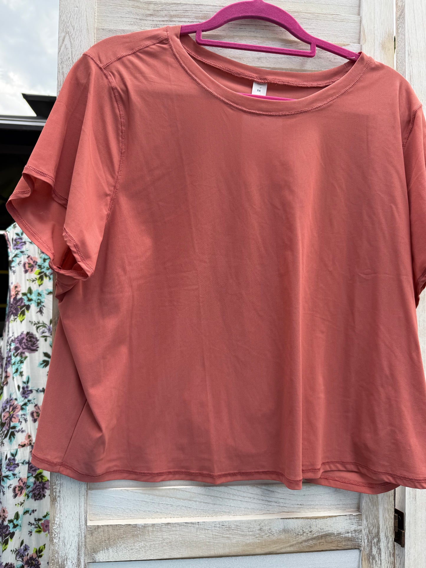Old Navy Rust Cropped Tshirt