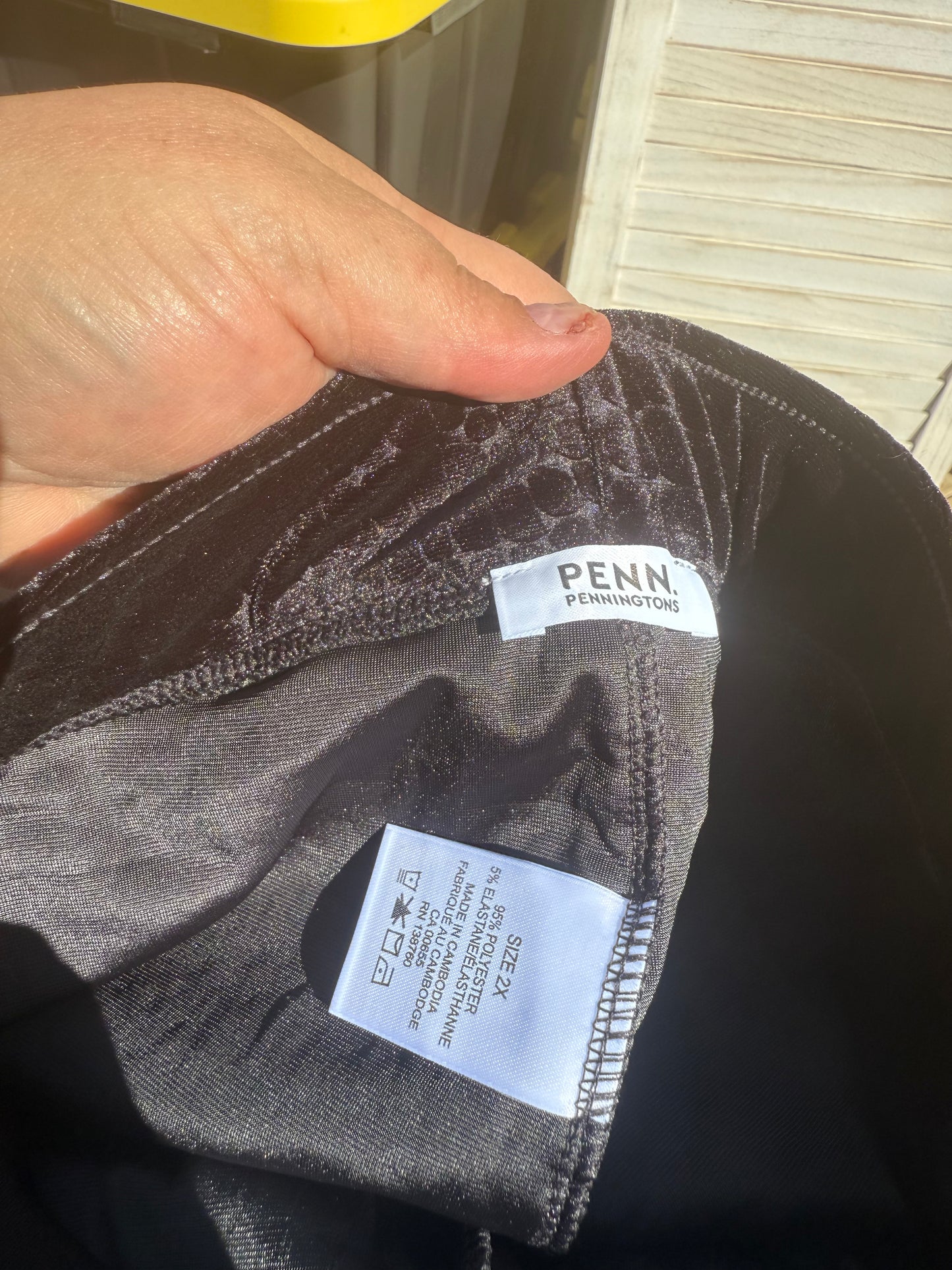 PENN Black Velvet Leggings