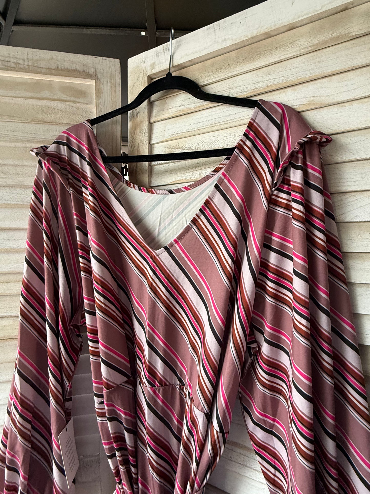 ELOQUII Striped Maxi Dress