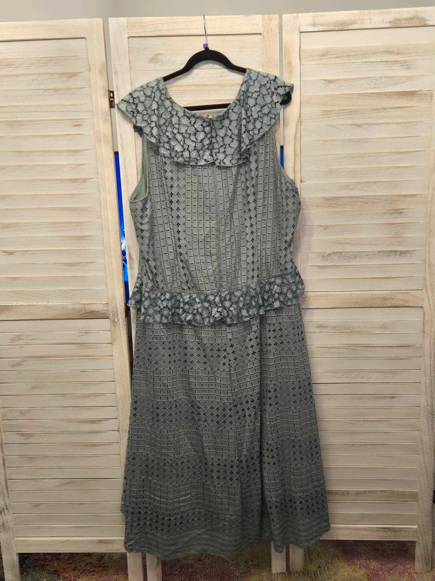 Anthropologie Antoinette Seafoam Green Lace Ruffle Midi Dress