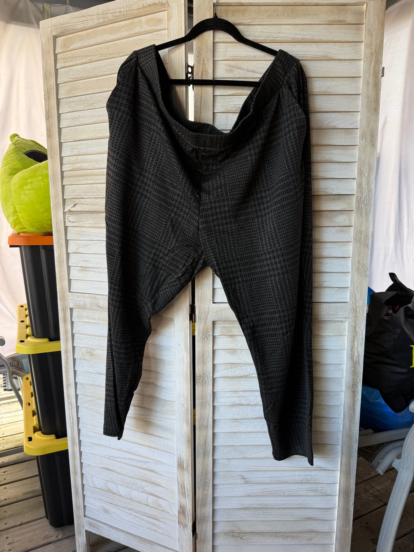 Universal Standard Houndstooth Pants