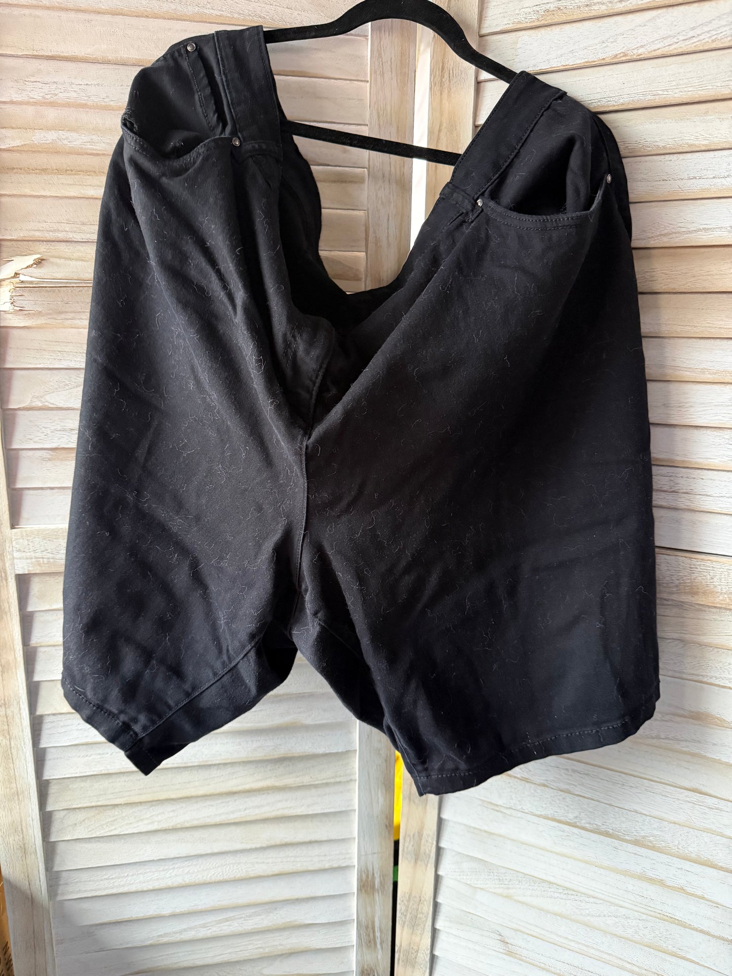 PENN Curvy Fit Denim Shorts